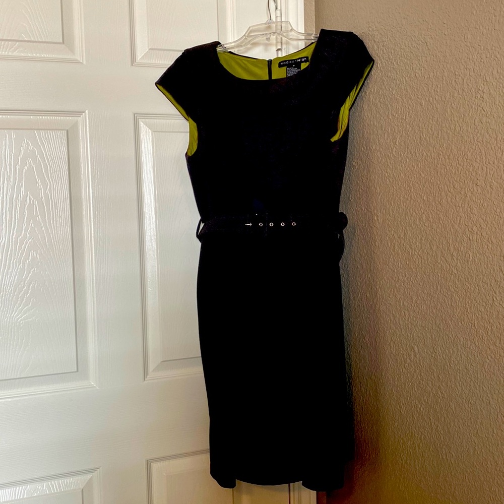 Beautiful date Night dress or work dress SZ 16. Very versatile
